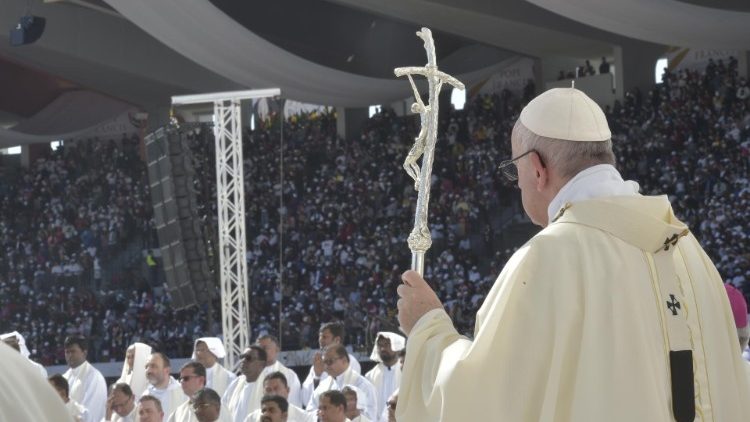 Pope Francis says Mass in UAE